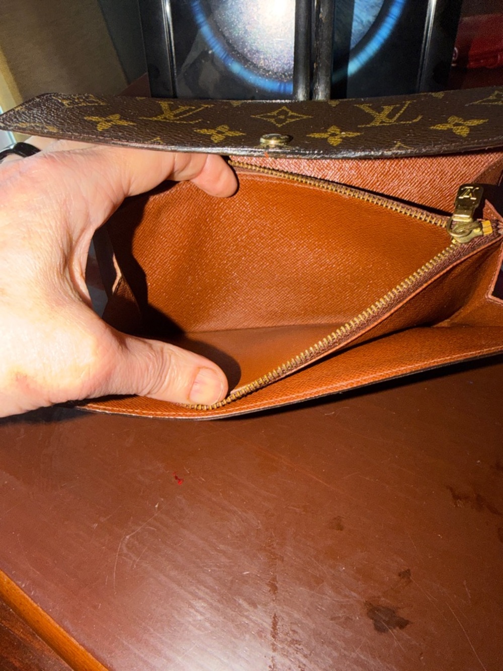 Louis Vuitton Brown Monogram Trifold Wallet with Gold Snap - Picture 7 of 7
